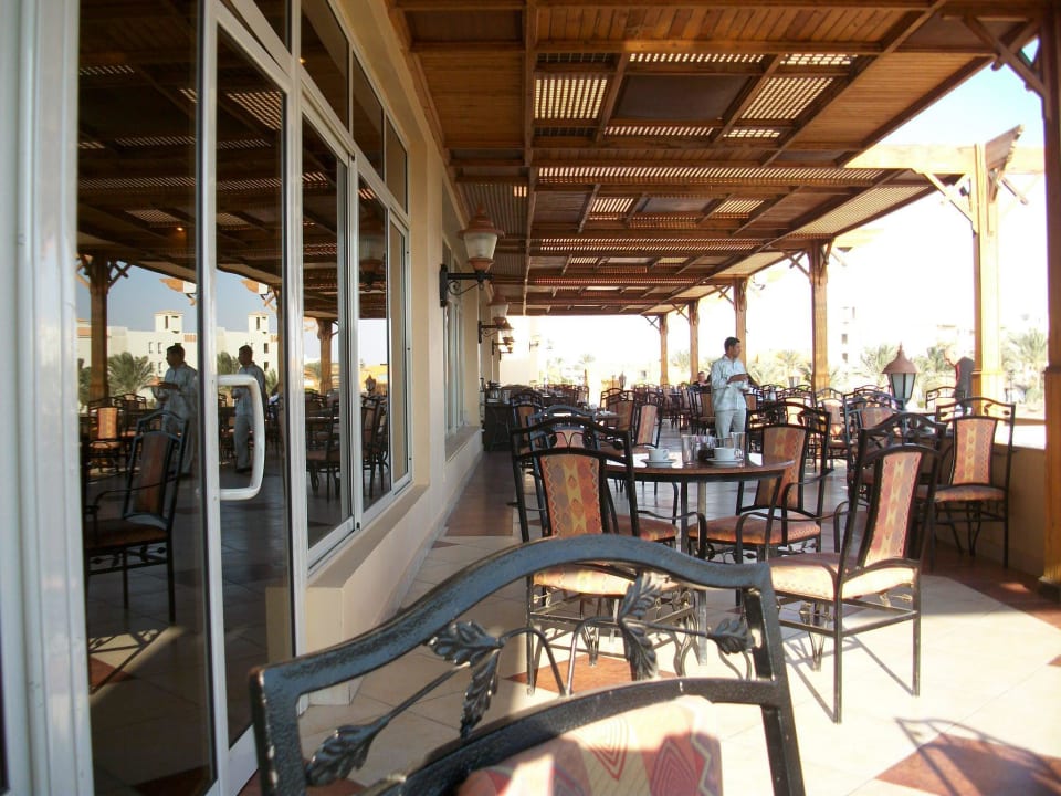 Die Frühstücksterrasse Pickalbatros Dana Beach Resort - Hurghada