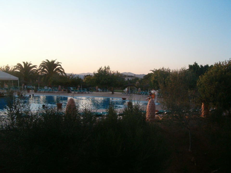 Es wird Nacht in S´Illot Hotel Mariant Park