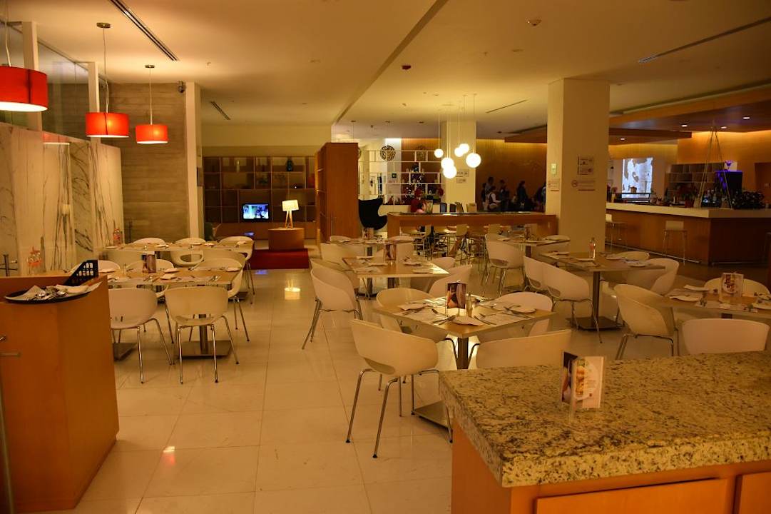 Restaurant Hotel Fiesta Inn Chetumal