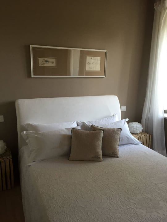 Schlafzimmer La Cascina - Langhe Country House
