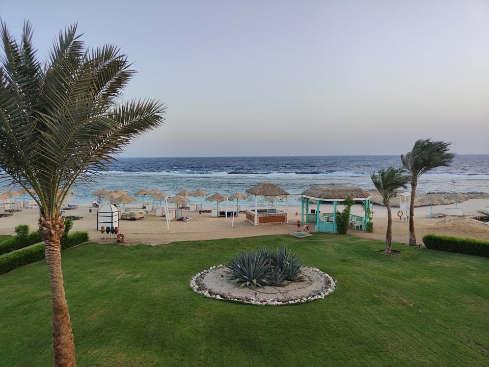Ausblick Radisson Blu Resort, El Quseir