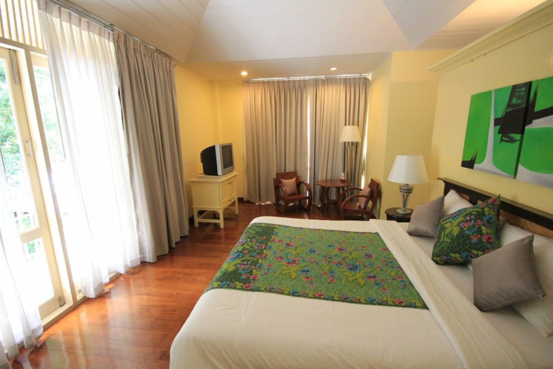 Schlaf und Wohnbereich  Zimmer 207 Hotel Baan Bayan Hua Hin