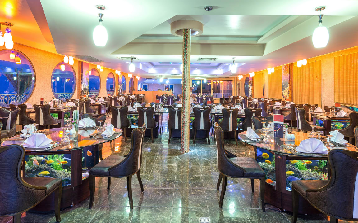 Gastro Riviera Aqua Park Resort