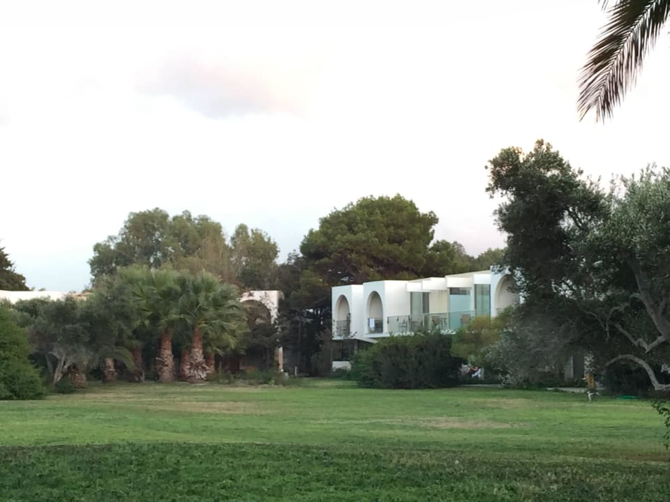Bungalows Caravia Beach Hotel