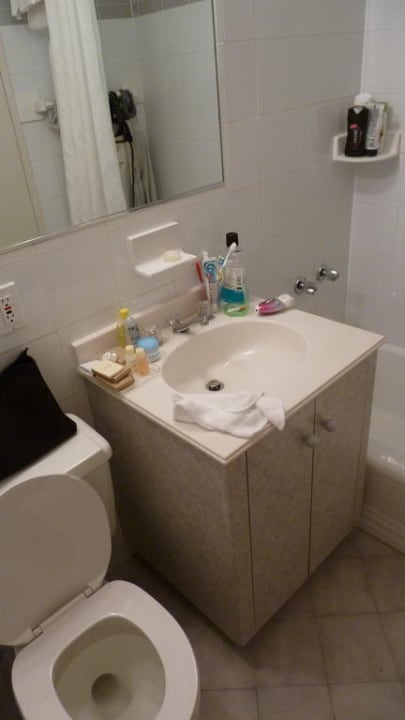 Bad Murray Hill East Suites