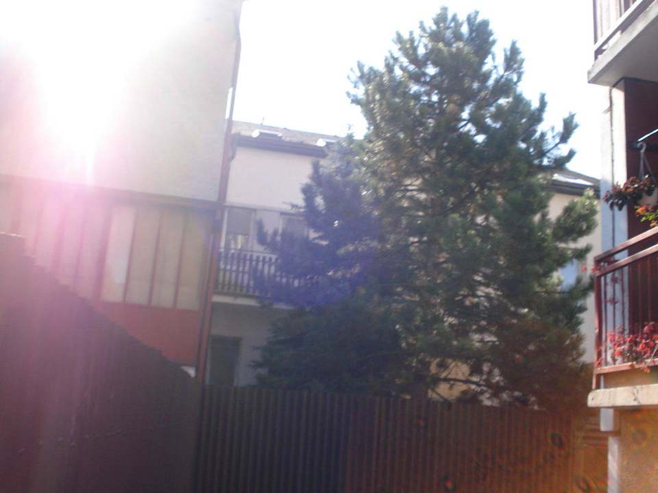 Pohled od dvora na ubytování Pension U Baresu