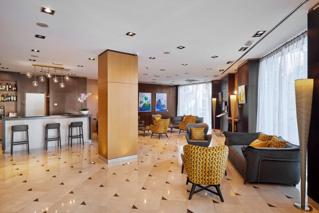 Lobby Hotel Eurostars Monumental