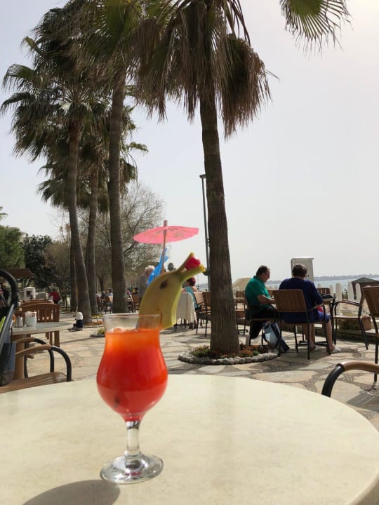 Cocktail an der Strandbar Arum Barut Collection