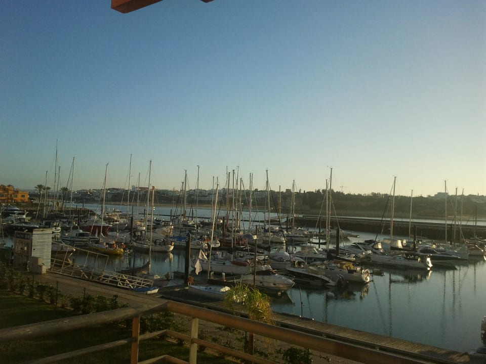Ausblick auf Yachthafen NH Marina Portimão Resort