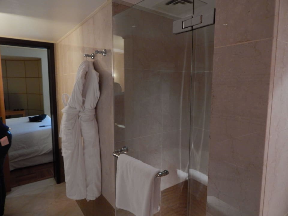 Dusche Sheraton Hotel & Resort Abu Dhabi