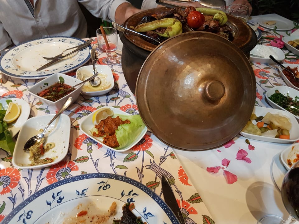 Gastro Xanadu Resort Hotel