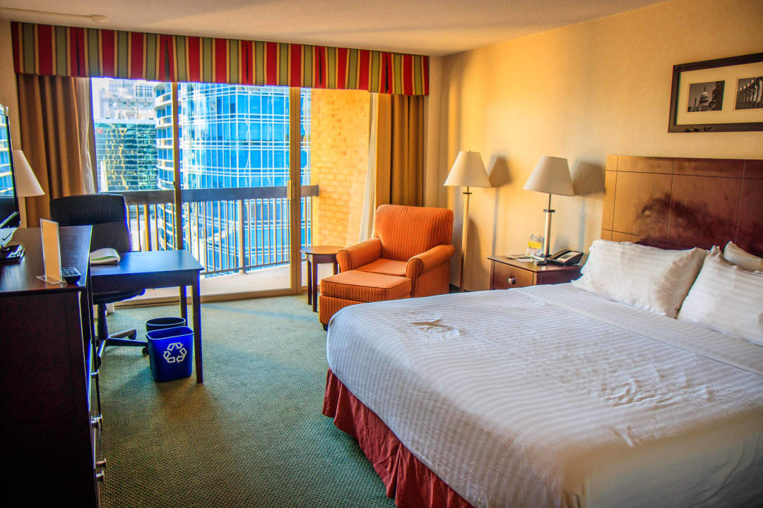 Zimmer Hotel Holiday Inn Rosslyn at Key Bridge