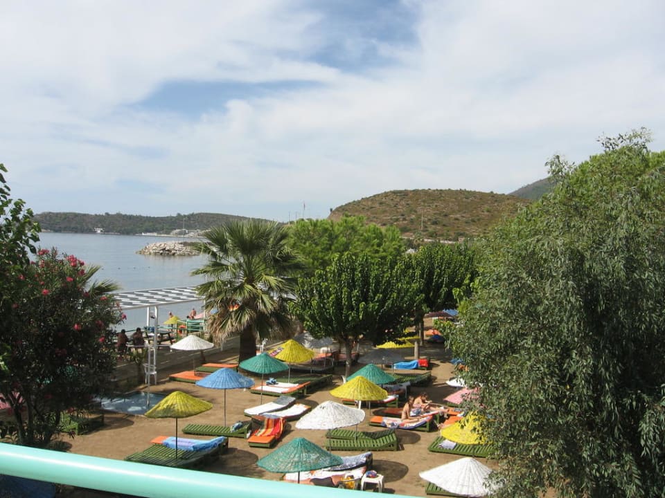 Загорать можно не только у воды. Hotel Grand Efe