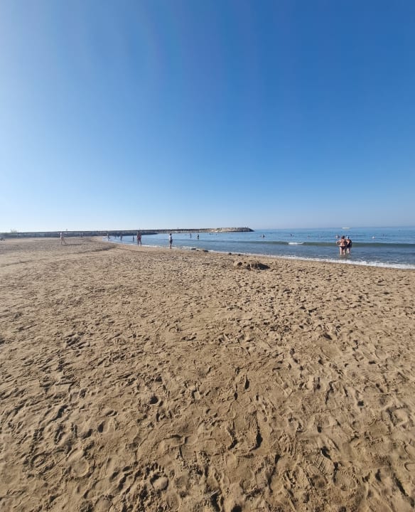 Strand Grand Seker Hotel