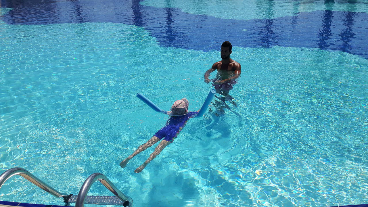 Schwimmkurs TUI BLUE Palm Garden