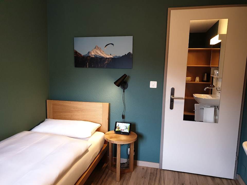 Zimmer 5th Floor @ Hotel Interlaken