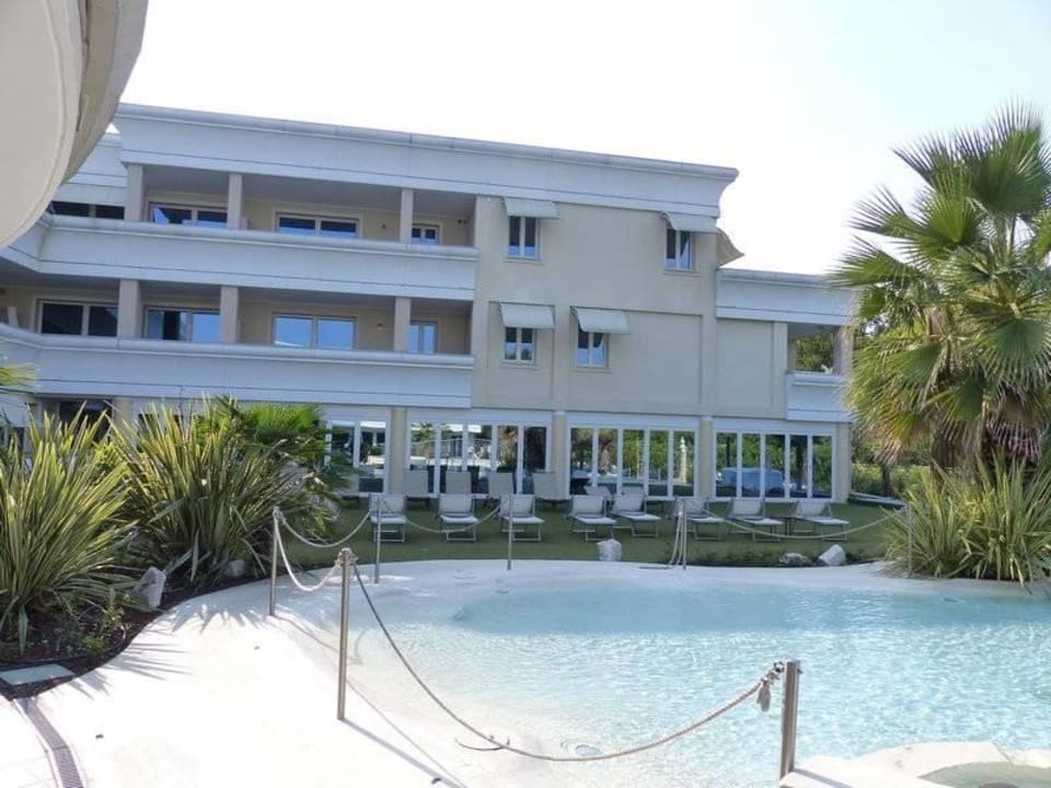 Pool Hotel Residence Relais Du Lac