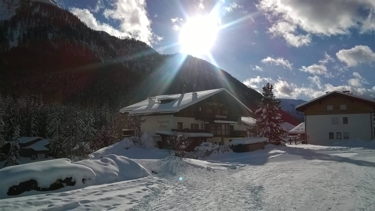 Bilck auf das Hotel Berggasthof Stern