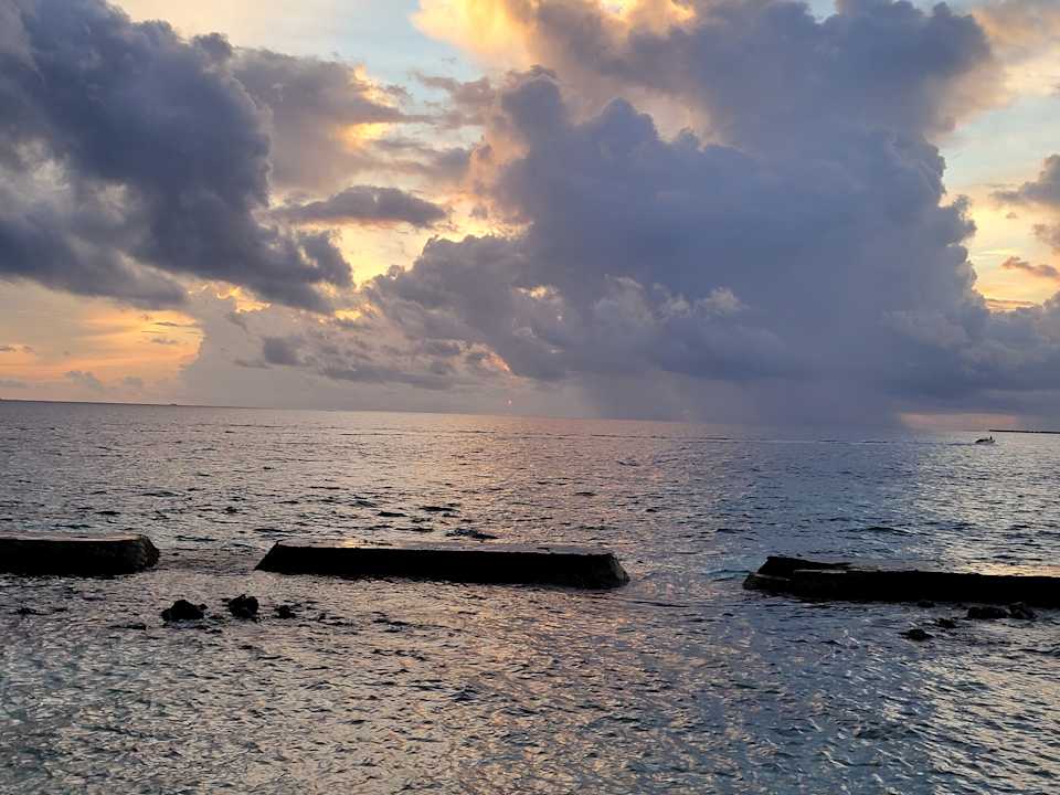 Strand Ellaidhoo Maldives by Cinnamon