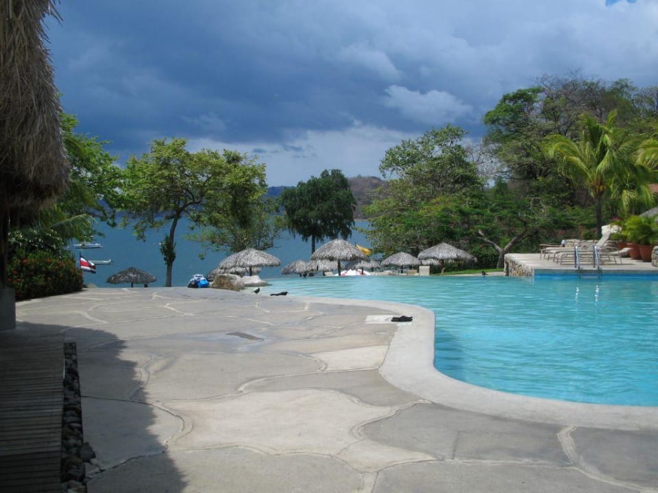 Blick vom Pool zum Meer Secrets Papagayo Costa Rica - Adults only