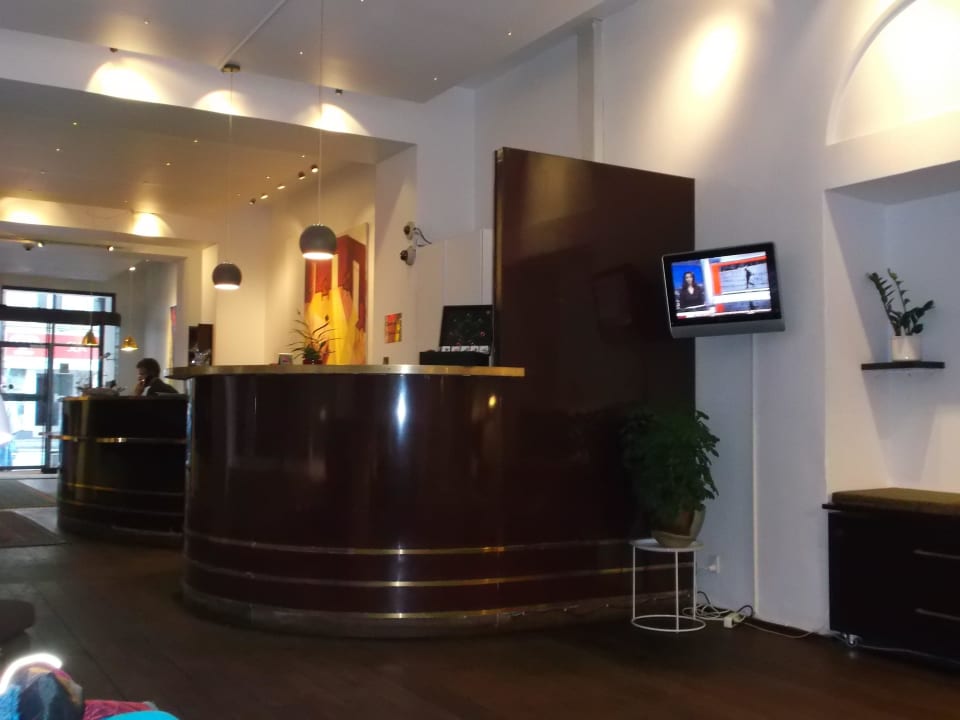 Eingangsbereich Hotel Savoy