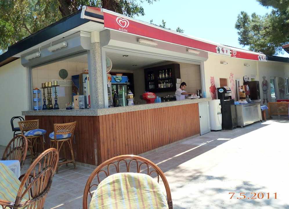 Strandbar Hotel Sirma