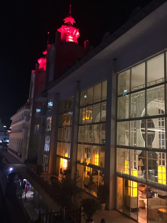 Außenansicht Well Palace Side