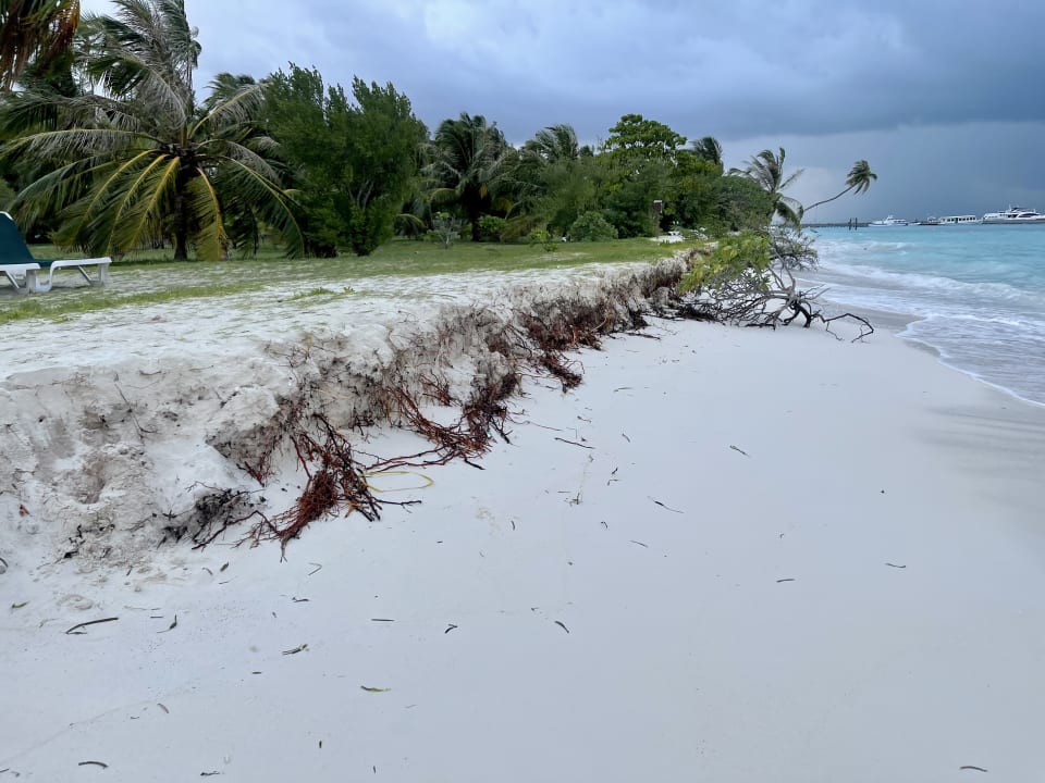 Strand Meeru Maldives Resort Island