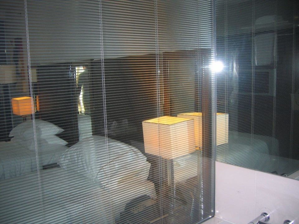 Widok pokoju od strony łazienki Sheraton Porto Hotel & Spa