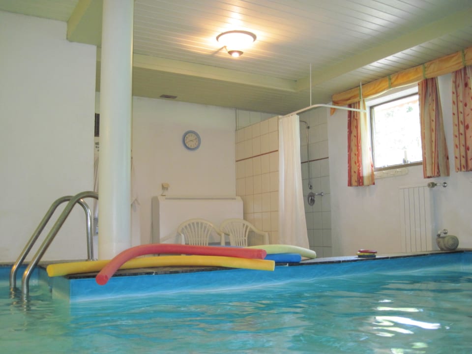 Hallenbad Pension & Ferienwohnung Solaria