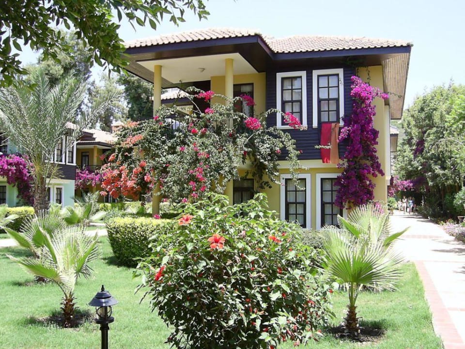 Gartenanlage des Hotels Club Dizalya