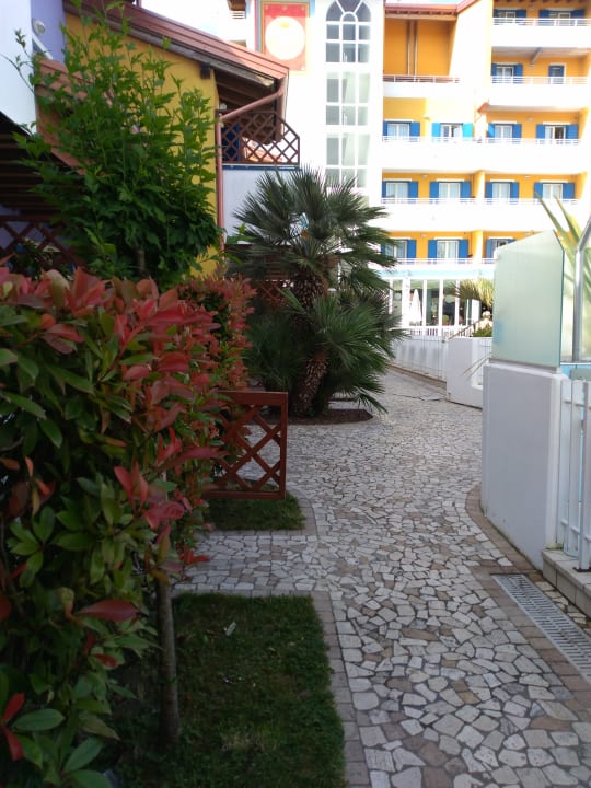 Gartenanlage Villaggio Hemingway