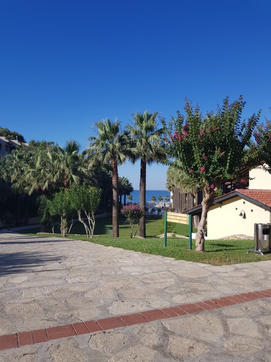 Gartenanlage Melas Holiday Village