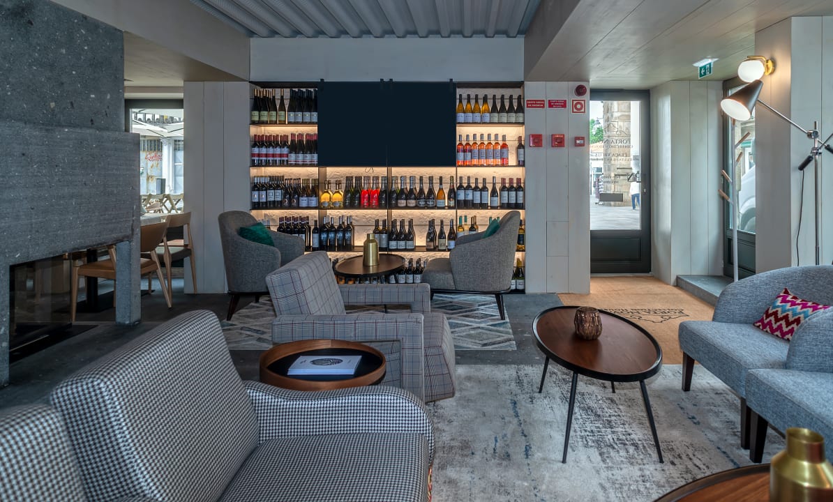 Lobby Porta Nova Collection House