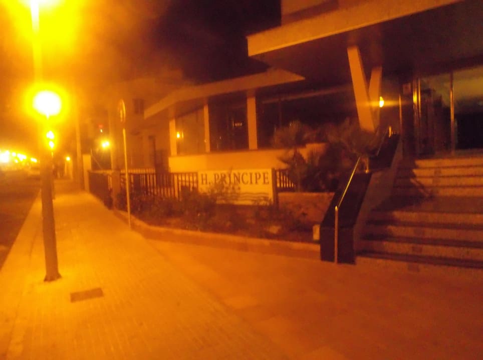 Hotel bei Nacht Hotel Principe