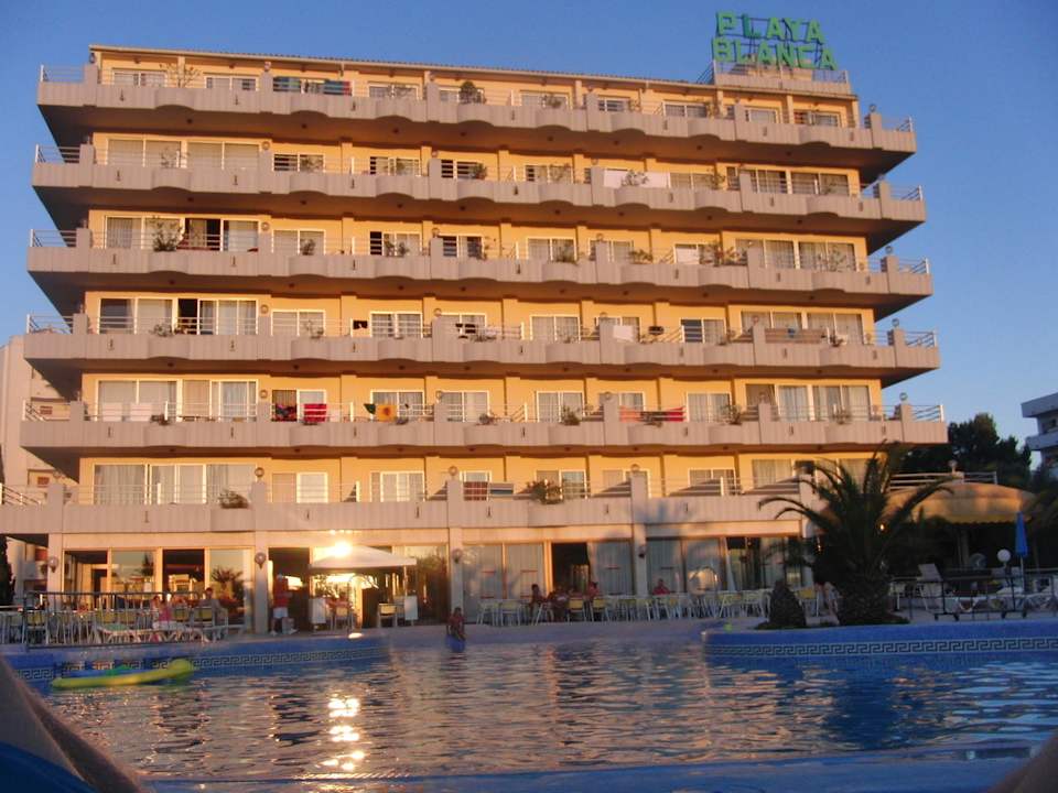 Hotel mit Pool Bei Juan Playa Blanca