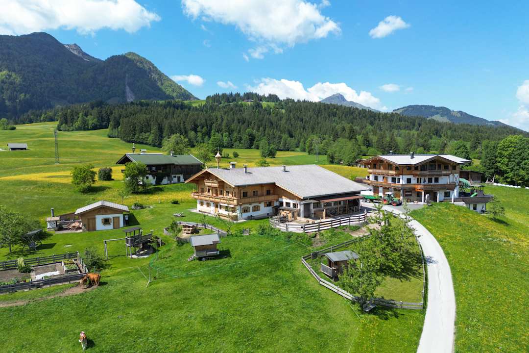 Außenansicht Biobauernhof Mittermoos