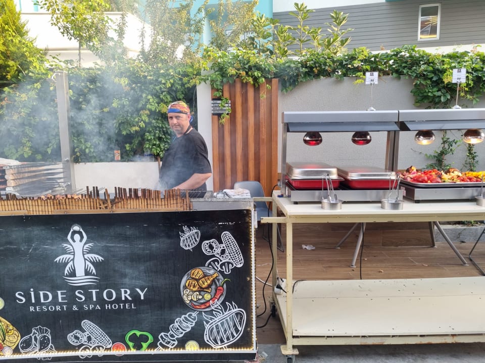 Bar Side Story Resort & Spa