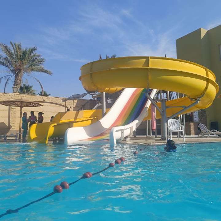 Pool Palm Beach Resort