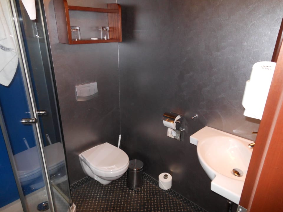 Bad Hotel Dömitzer Hafen