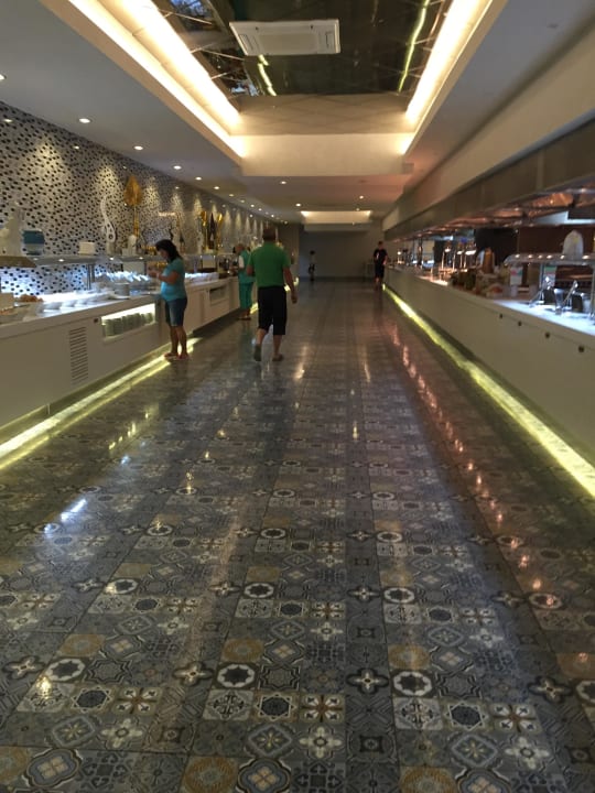 Restaurant Royal Taj Mahal Hotel