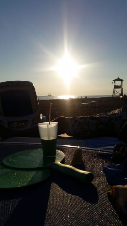 Strand Alba Queen Hotel