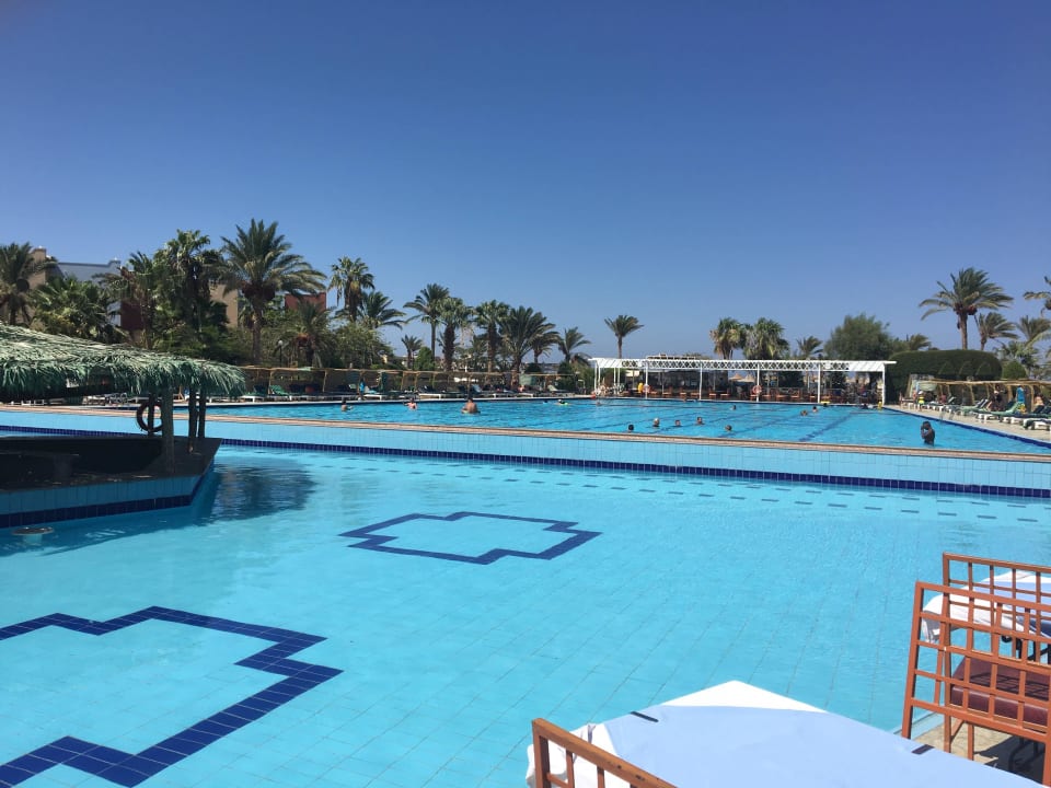 Die Poolanlage Arabia Azur Resort