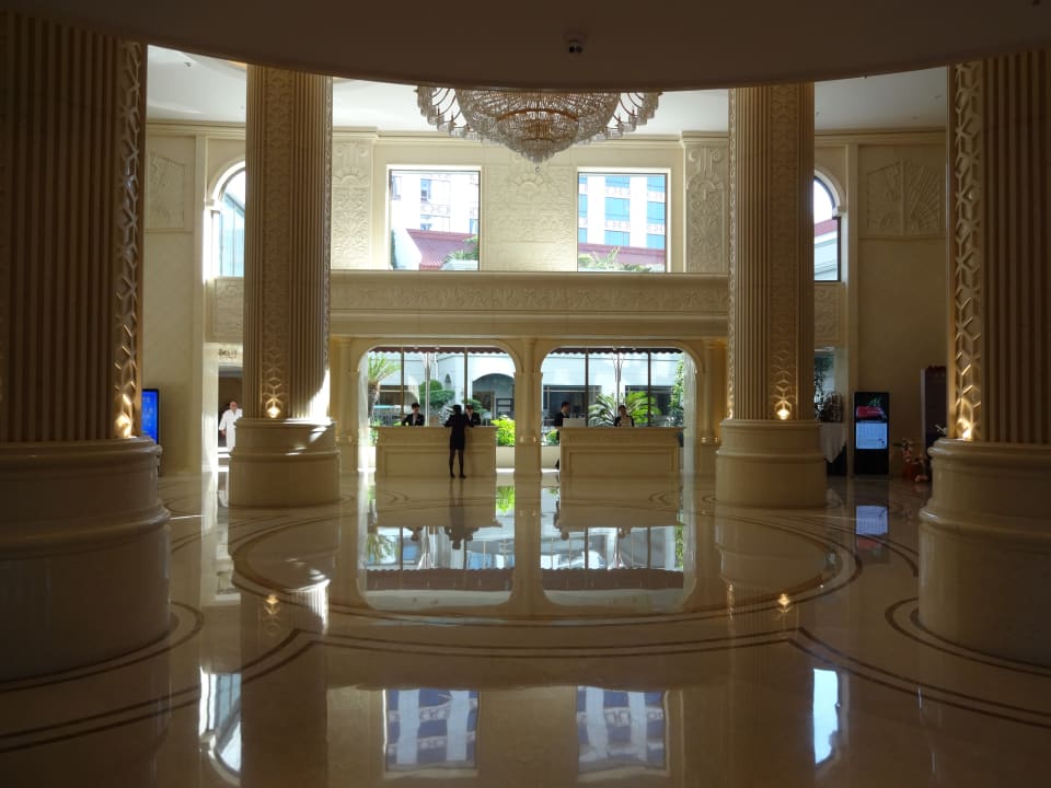 Lobby Hotel Guilin Bravo