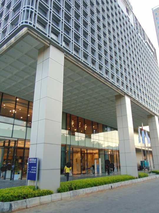 Außenansicht Hilton Garden Inn Jakarta Taman Palem
