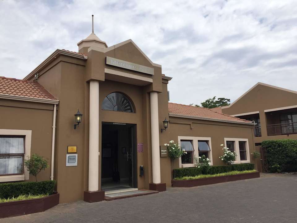 Rezeption Mercure Johannesburg Bedfordview Hotel