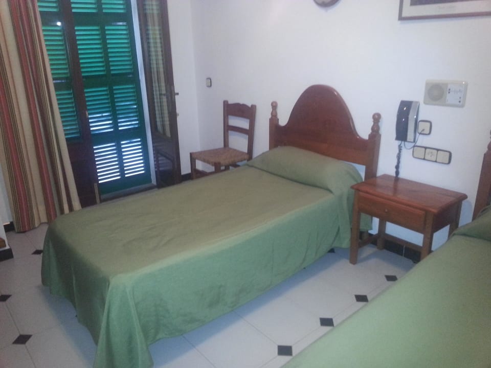 Mein Zimmer Hotel Ses Puntetes