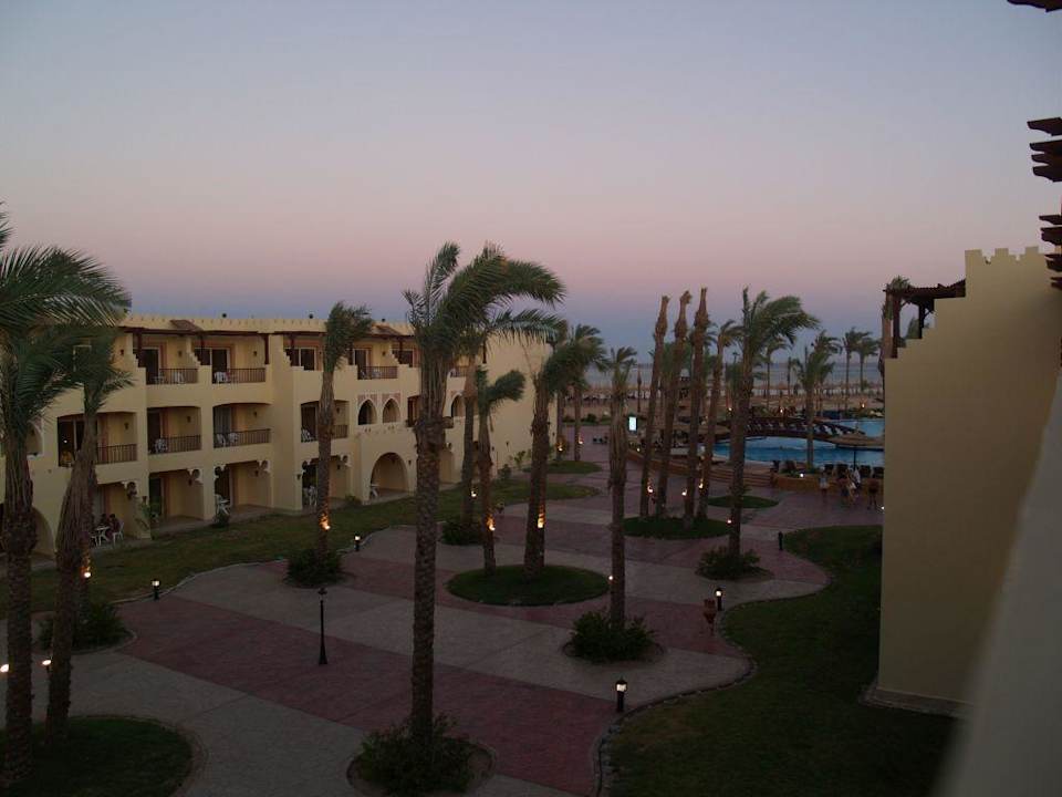 Widok na plac Sea Beach Aqua Park Resort Managed by Blue Resorts