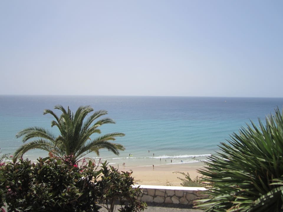 Von den Liegen am Pool auf das Meer SBH Club Paraiso Playa
