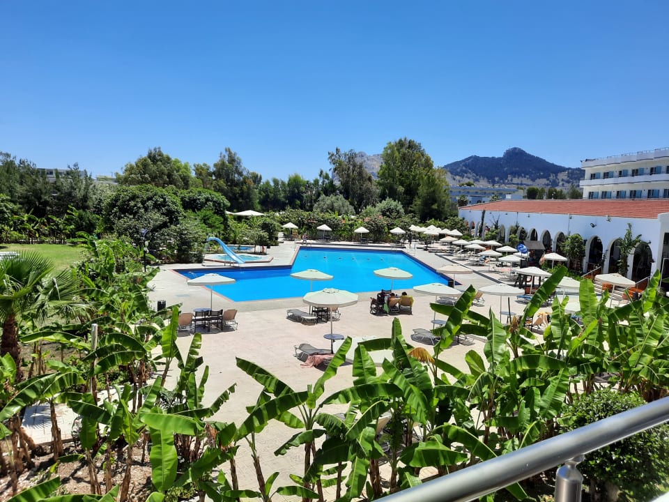 Ausblick Irene Palace Beach Resort Club alltoura